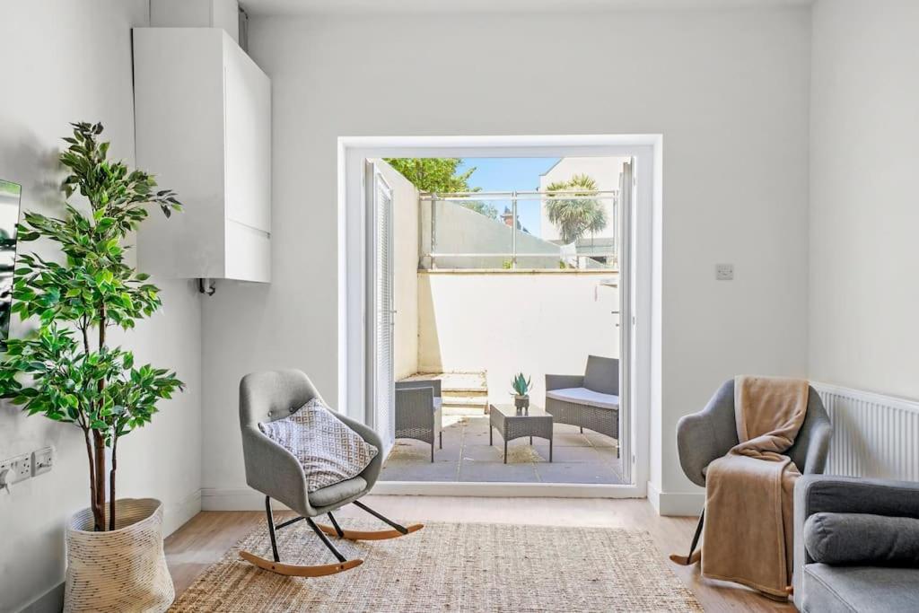 Exquisite Scandi Gem Of Bristol - Sleeps 6 Lägenhet Exteriör bild